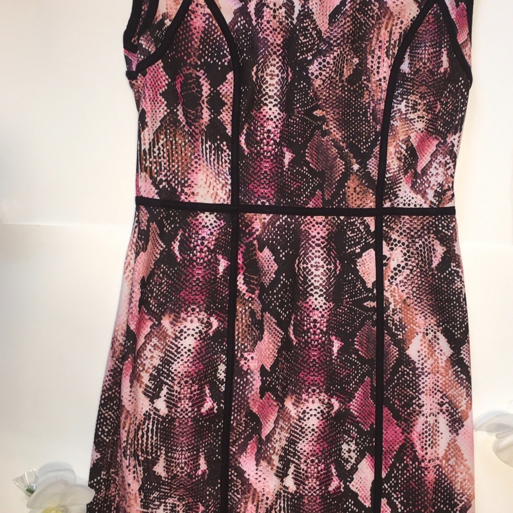 Pink Patterned Size 4 Jennifer Lopez Dress